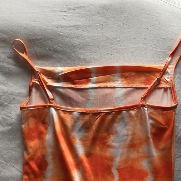 Brand new dress - Picture 4 of 5